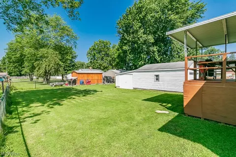 1621 Allen Ave, Ashtabula, OH 44004 photo 21