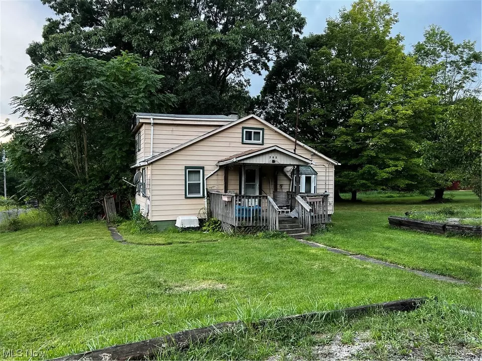 785 Linden Ave, Masury, OH 44438 20 Photos Movoto