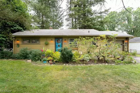 264 Kent Dr, Tallmadge, OH 44278