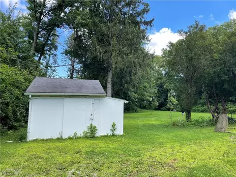 4713 Davis Rd, Perry, OH 44081 photo 4