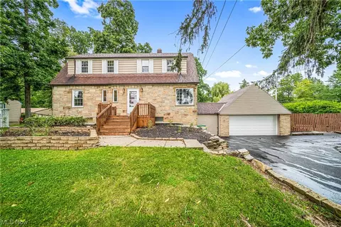 1963 E Sprague Rd, Seven Hills, OH 44131 photo 1