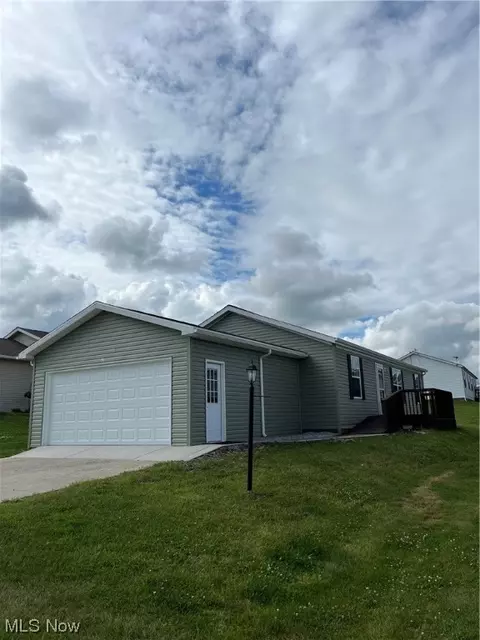 67330 Ebbert Rd S #17, Saint Clairsville, OH 43950
