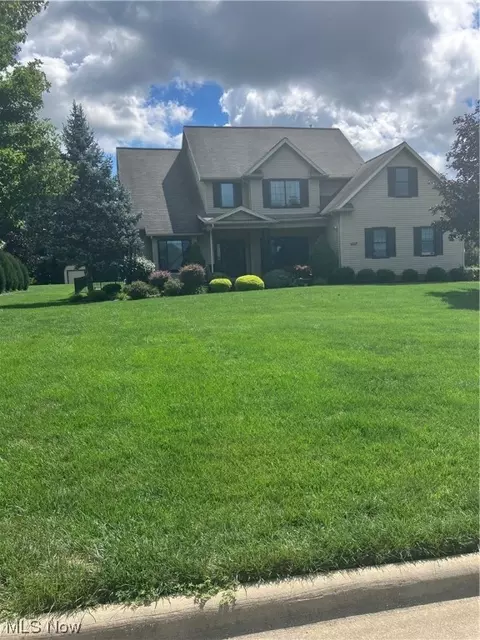 6267 Caribou Dr, Clinton, OH 44216