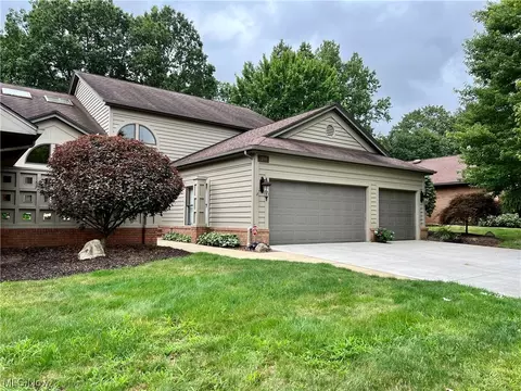 3719 Mercedes #3, Canfield, OH 44406