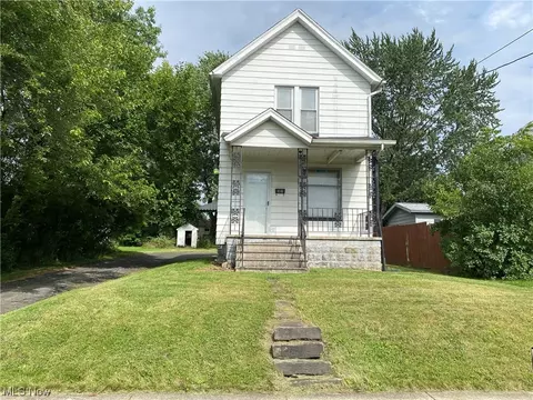 309 Ann Ave, Niles, OH 44446