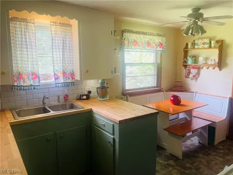 1615 Miles Ave NW, Canton, OH 44708 photo 6