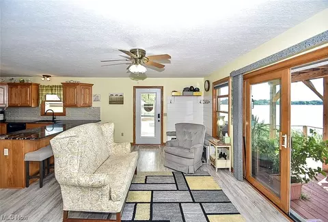 2332 Canfield Rd, Akron, OH 44312 photo 17