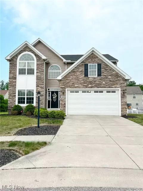 3669 Ivy Ct, Aurora, OH 44202