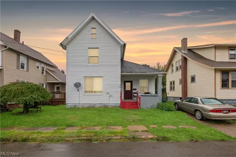 616 Pike Ave SW, Massillon, OH 44647