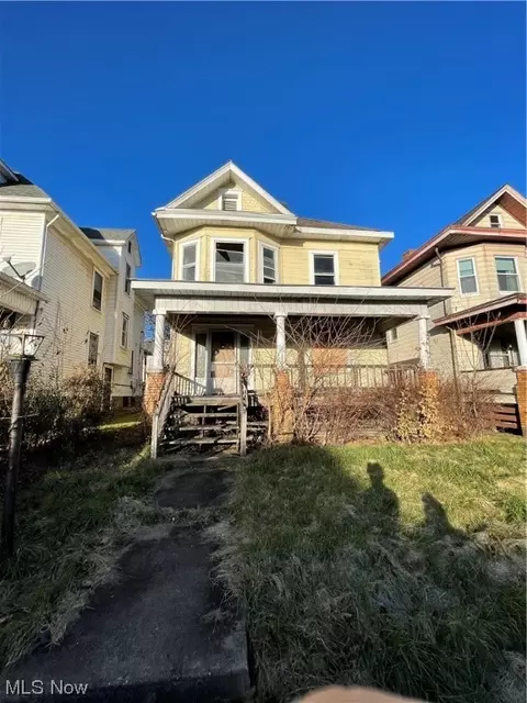 1243 Maryland Ave, Steubenville, OH 43952