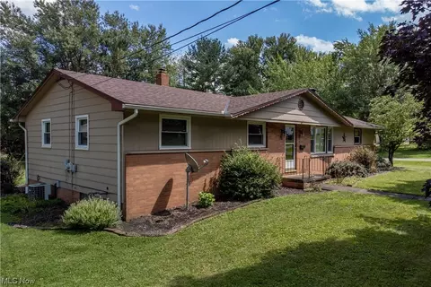 799 S 14th St, Sebring, OH 44672 photo 2