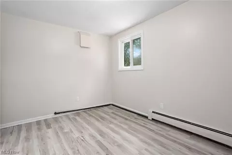573 Delaware Ave, Elyria, OH 44035 photo 30