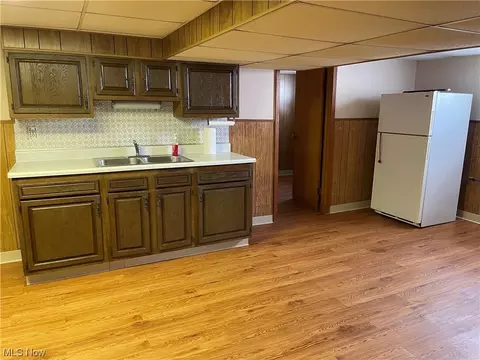 6325 Stanbury Rd, Parma, OH 44129 photo 30