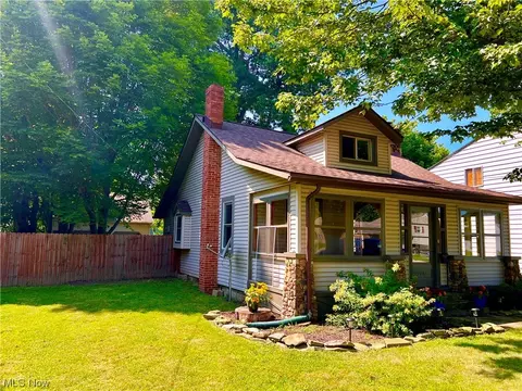 5746 Beech Dr, Mentor On The Lake, OH 44060 photo 29