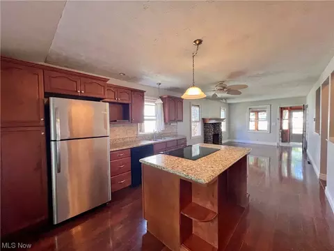 5746 Beech Dr, Mentor On The Lake, OH 44060 photo 14