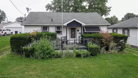 663 Stevenson Ave, Akron, OH 44312