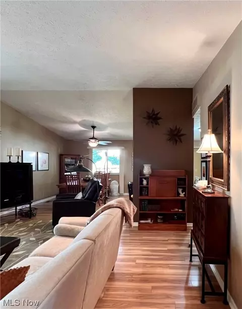 8357 Findley Dr, Mentor, OH 44060 photo 5