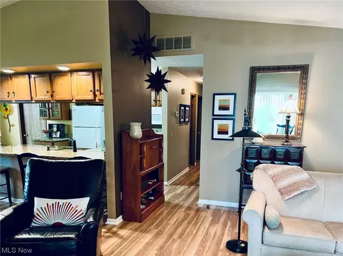 8357 Findley Dr, Mentor, OH 44060 photo 20