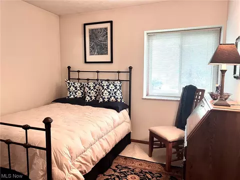 8357 Findley Dr, Mentor, OH 44060 photo 25