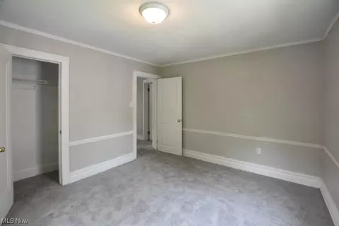 433 Roslyn Ave, Akron, OH 44320 photo 14