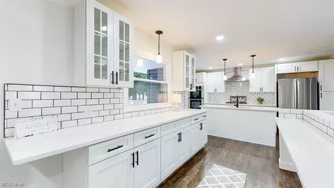 3022 Chamberlain Rd, Fairlawn, OH 44333 photo 8