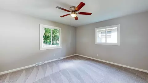 3022 Chamberlain Rd, Fairlawn, OH 44333 photo 18