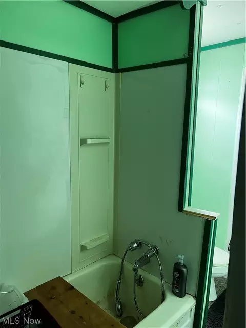 322 Franklin St, Barnesville, OH 43713 photo 10
