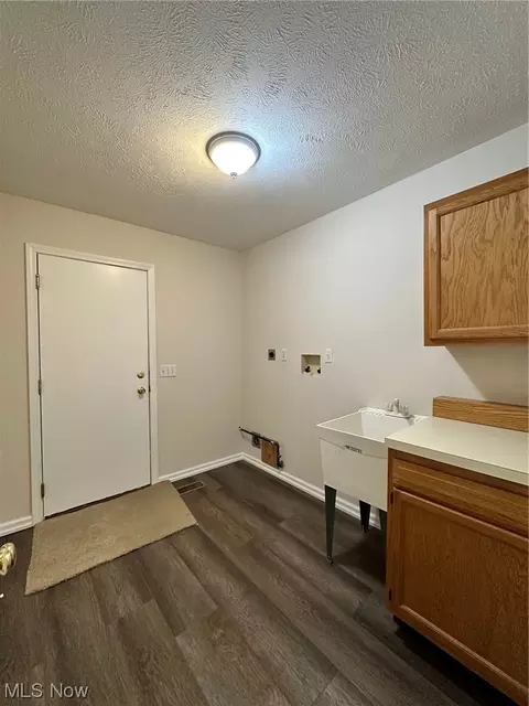 247 Root Rd, Lorain, OH 44052 photo 20