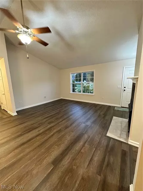 247 Root Rd, Lorain, OH 44052 photo 14