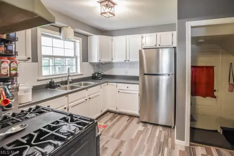 144 Raff Rd NW, Canton, OH 44708 photo 6