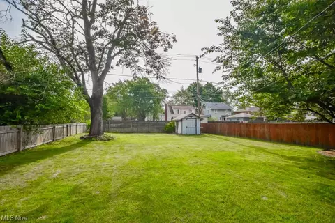 144 Raff Rd NW, Canton, OH 44708 photo 17