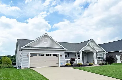 12607 Estate Ave NW, Uniontown, OH 44685