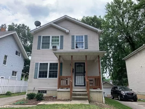 616 Blanche St, Akron, OH 44307 photo 1