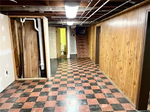 6502 Bradley Ave, Parma, OH 44129 photo 26
