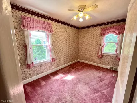 6502 Bradley Ave, Parma, OH 44129 photo 17