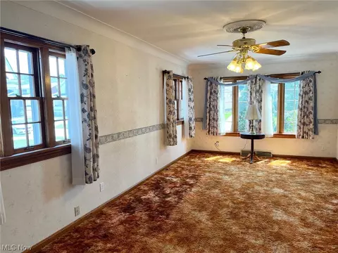 6502 Bradley Ave, Parma, OH 44129 photo 6