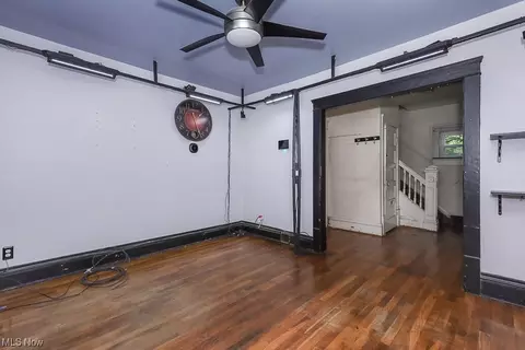 490 Frederick Ave, Akron, OH 44310 photo 29