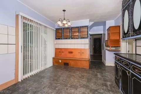 490 Frederick Ave, Akron, OH 44310 photo 26