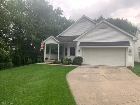 10376 River Rock Ln, North Royalton, OH 44133