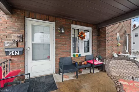 642 E Wilbeth Rd, Akron, OH 44306 photo 3