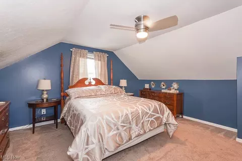428 E 330th St, Willowick, OH 44095 photo 12