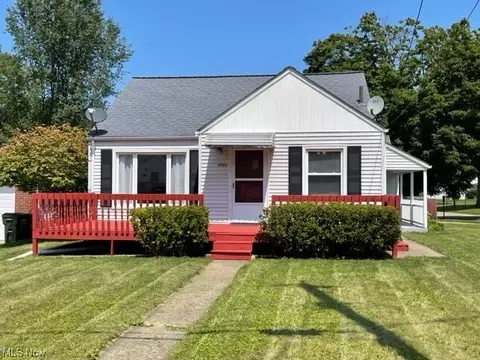 2903 18th St NW, Canton, OH 44708 photo 1