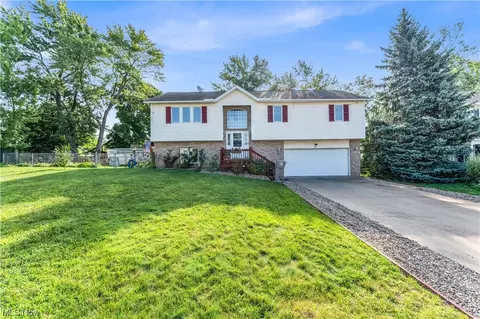 5213 E 100th St, Cleveland, OH 44125