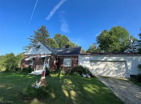 2910 Hartville Rd, Rootstown, OH 44272