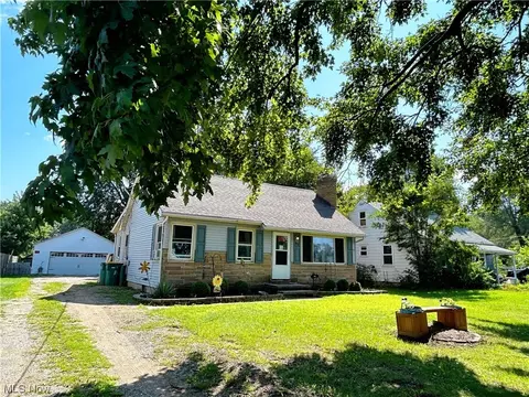 61 Fairgrounds Rd, Painesville, OH 44077
