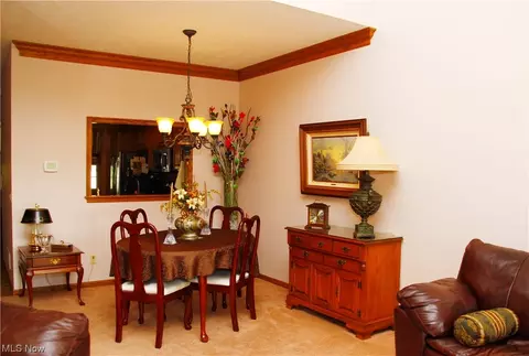 2703 Charing Cross Rd NW, Canton, OH 44708 photo 15
