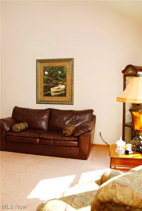 2703 Charing Cross Rd NW, Canton, OH 44708 photo 7