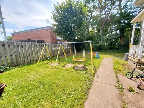 3302 Latimer Ave, Ashtabula, OH 44004 photo 31