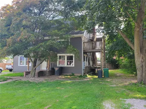 3302 Latimer Ave, Ashtabula, OH 44004 photo 3