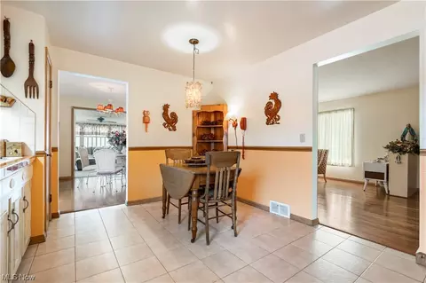 3065 26th St NW, Canton, OH 44708 photo 11